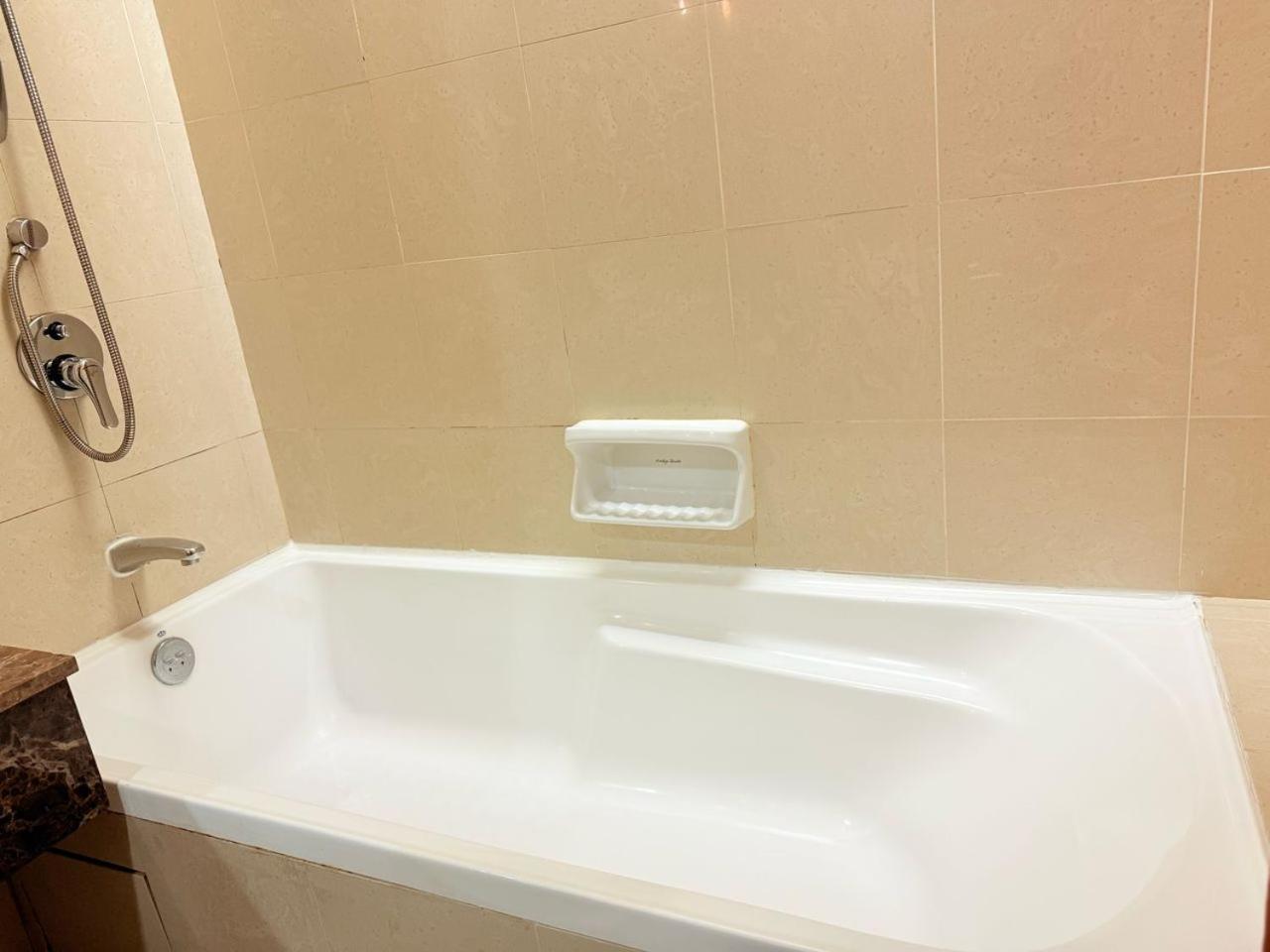 Raintree Home Resort Suites At Bander Sunway Pyramid Hotel Tower Petaling Jaya Ngoại thất bức ảnh